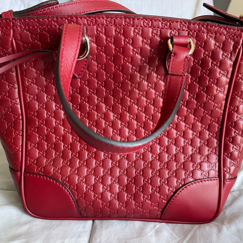 Gucci AUTHENTIC Bree Microguccissima Small Tote Red Purse Womens Handbag Tote LV